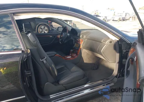 2005 Mercedes-Benz Cl 500 z USA, uszkodzony, nr VIN WDBPJ75J25A044135